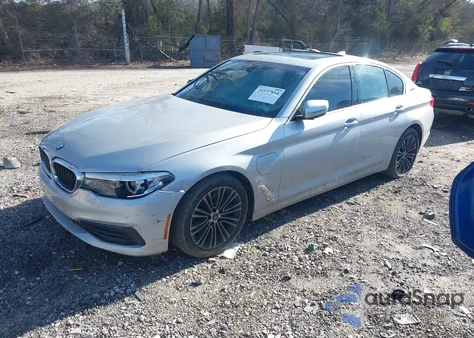 2019 BMW 530E Iperformance из США, поврежденный, VIN WBAJA9C58KB388564